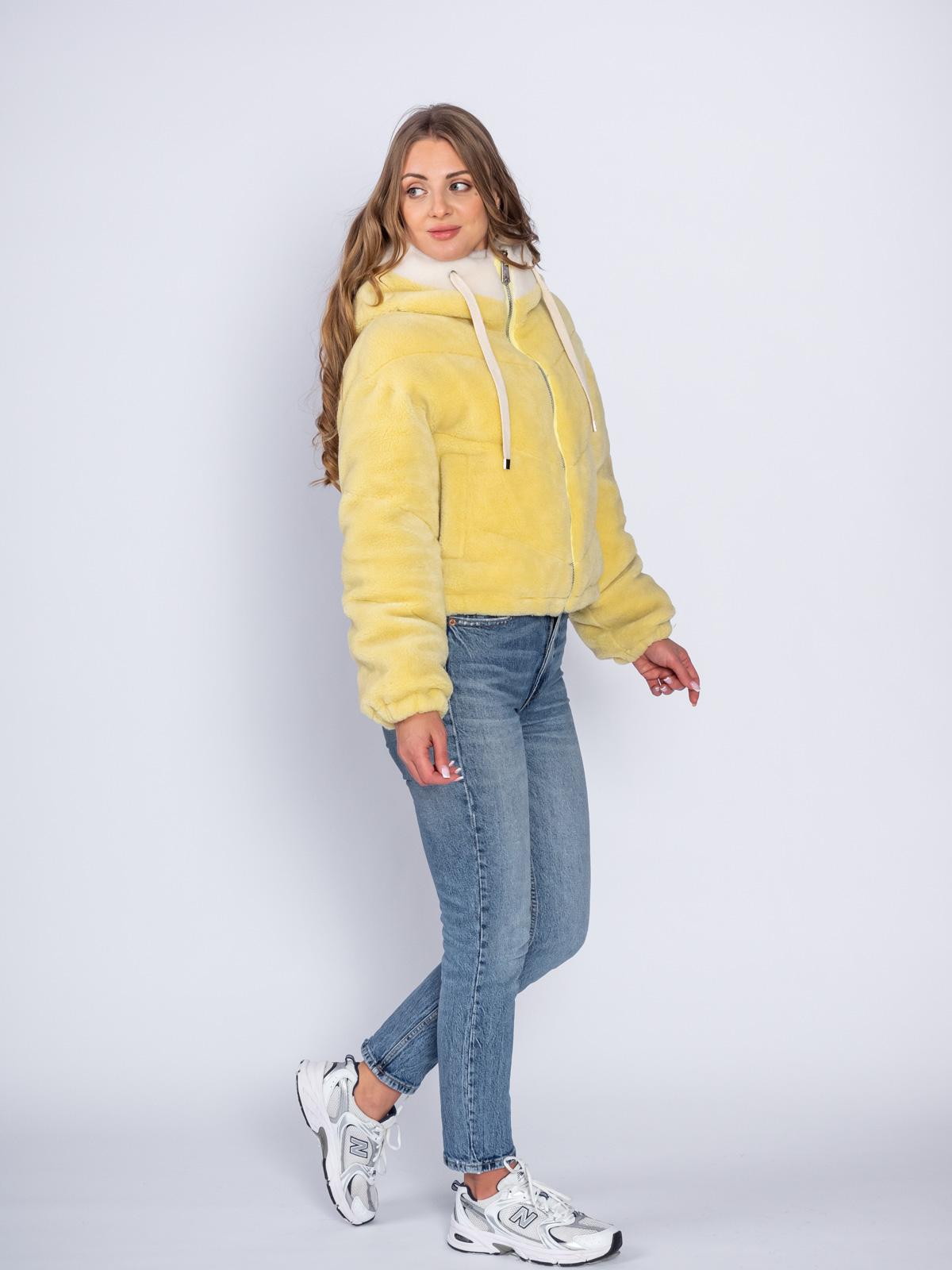 Пуховик из натуральной шерсти Adelina Fur Collection И-35