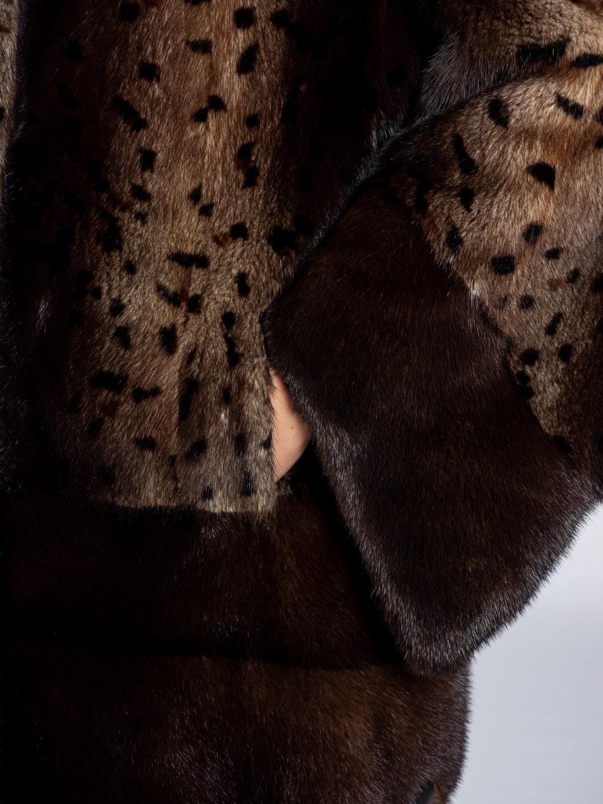 Шуба из меха норки женская Меховая Мода 453-34