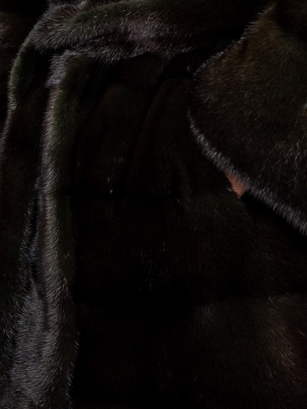 Шуба из меха норки Меха России 376-16