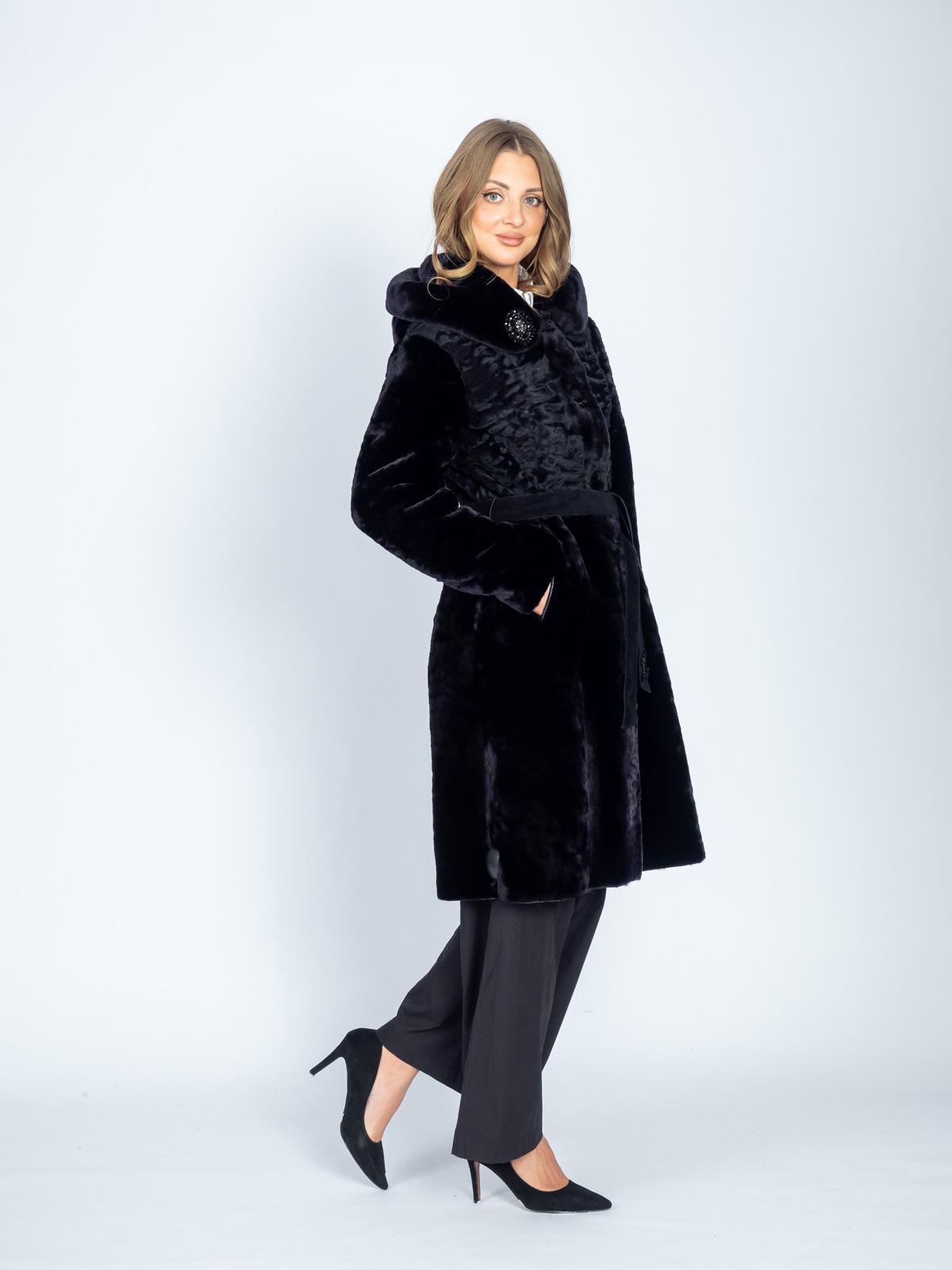 Шуба женская из меха овчины М.А.И.с 211