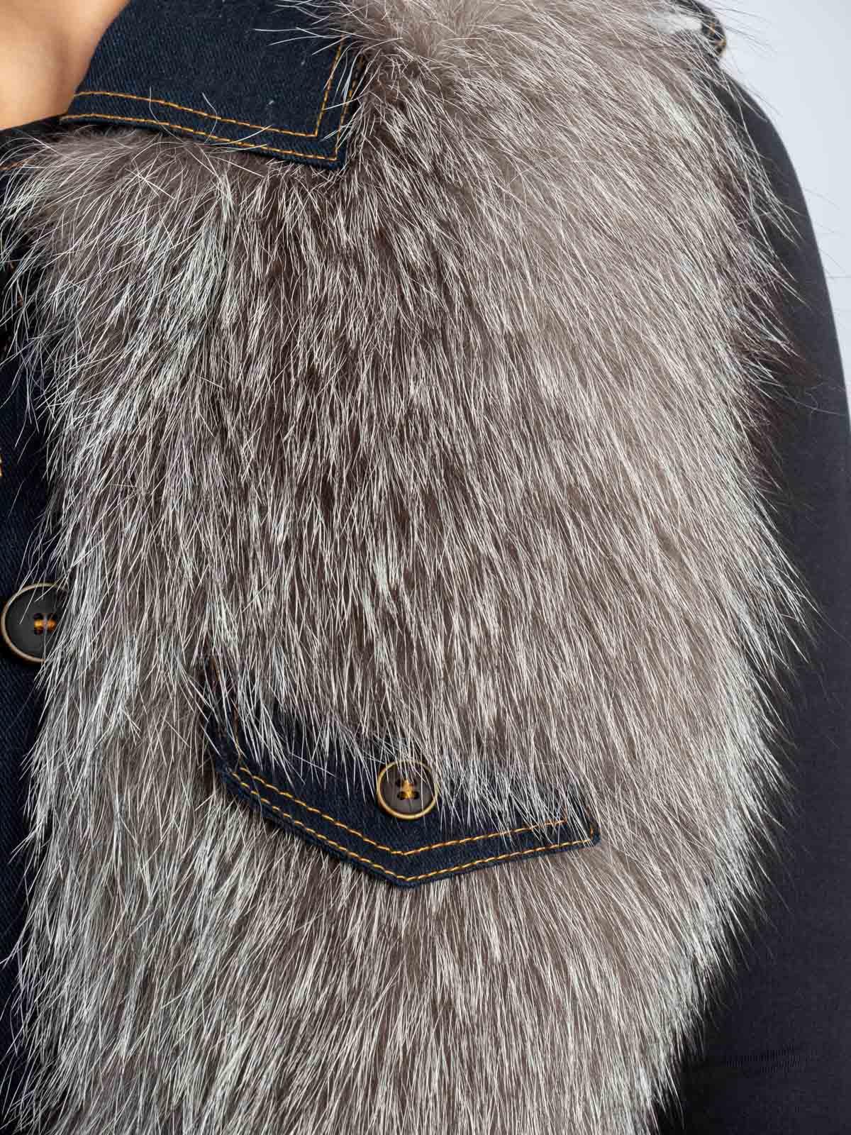 Жилет женский из текстиля из меха лисицы Мягкое Золото 