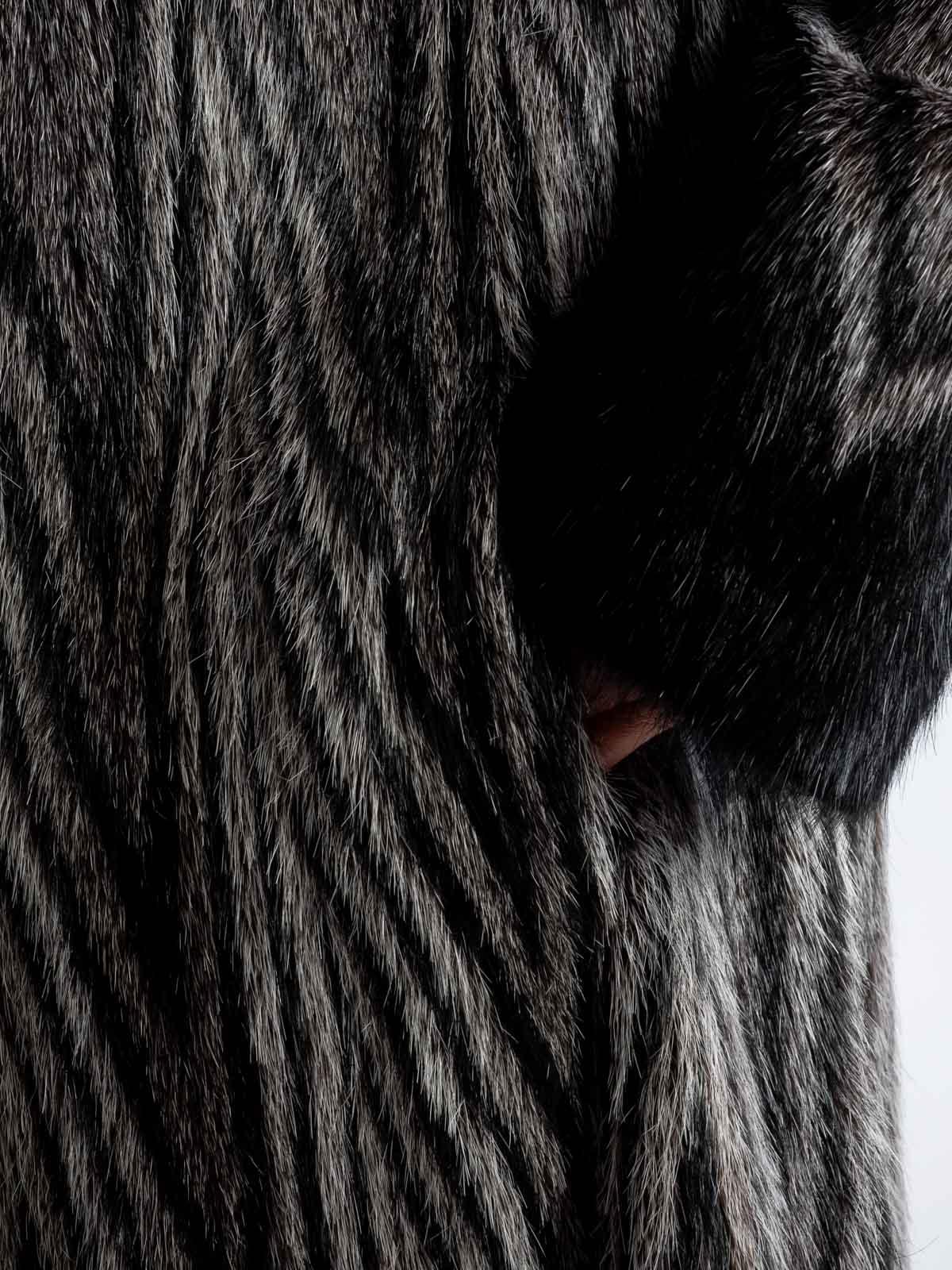 Шуба женская из меха нутрии АРС Зебра