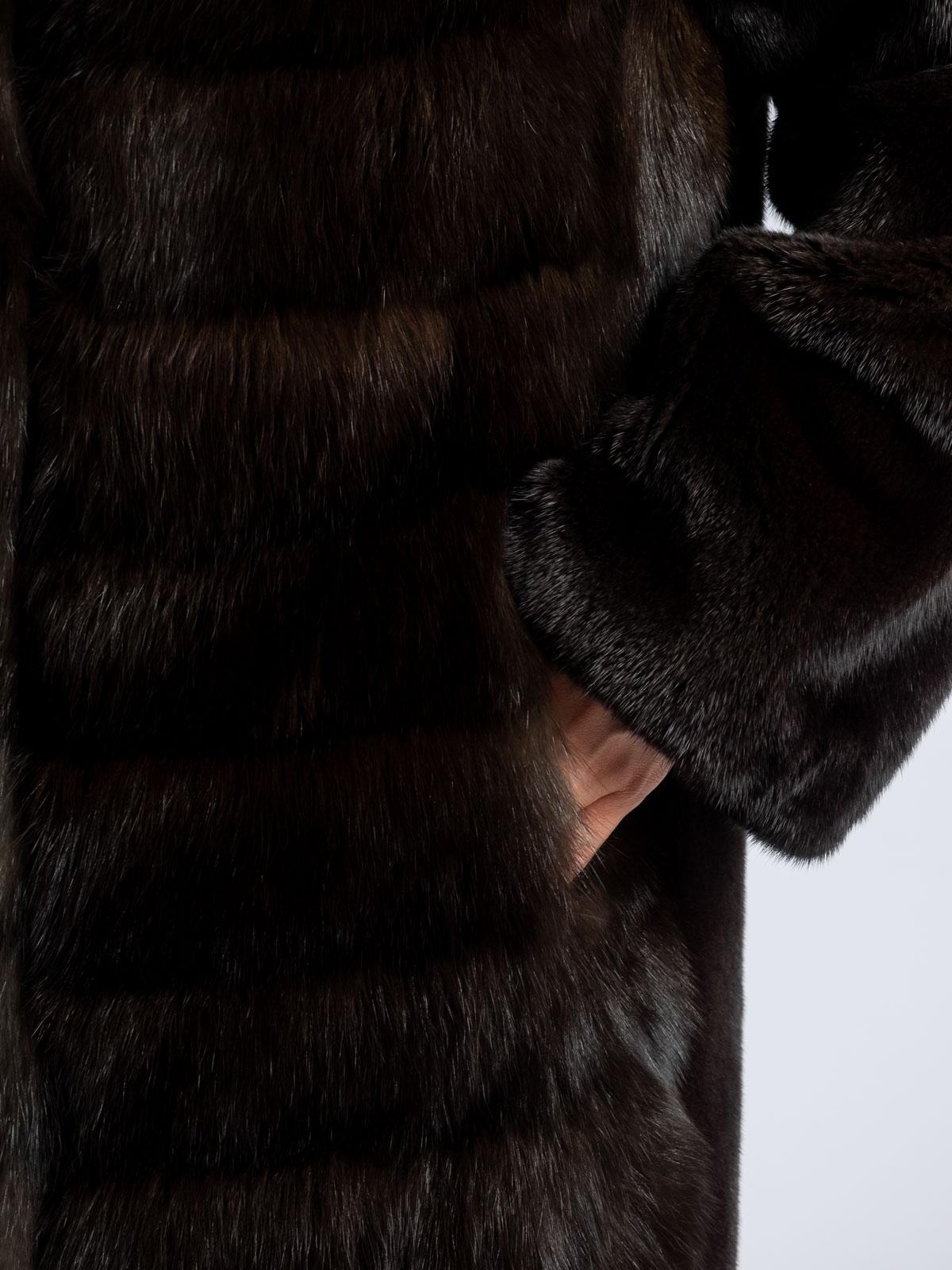 Шуба норковая с отделкой из меха соболя Меха России 528 