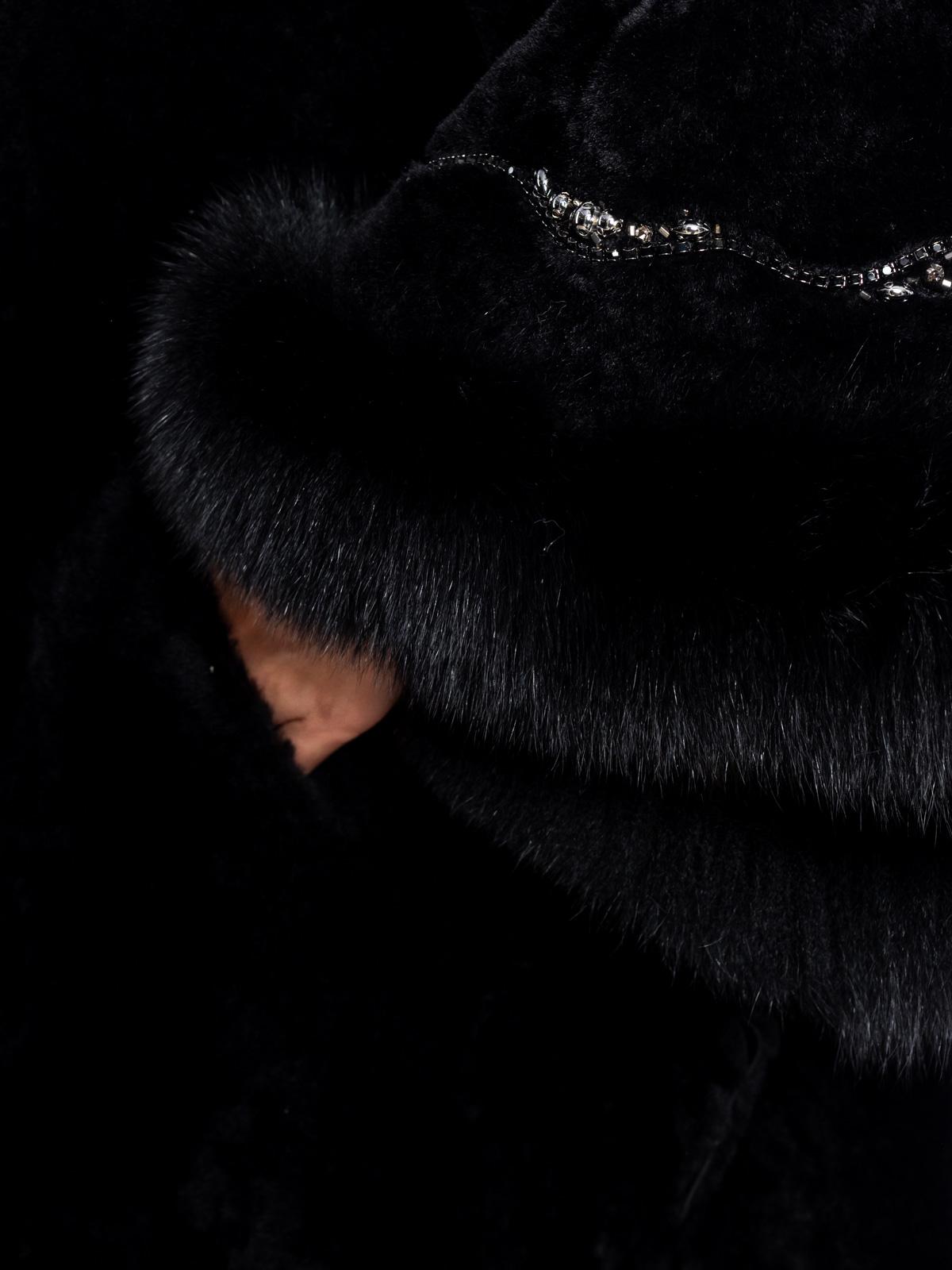 Дубленка женская из меха овчины LINDI WEST 7211-90T