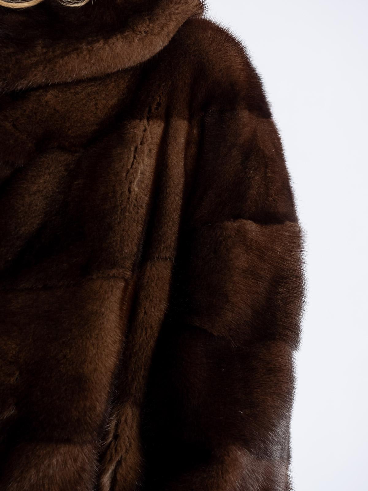 Шуба из меха норки Меха России 531