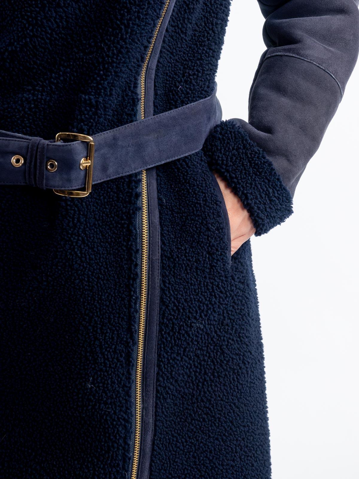 Замшевая женская шуба из меха овчины Carnelli BK.015.050