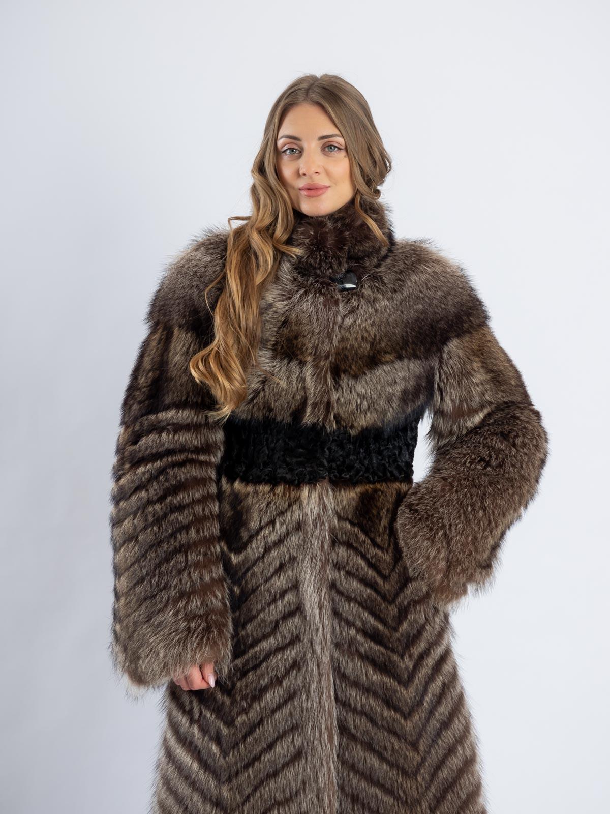 Шуба женская из меха енота Отрада 488-Д-Е
