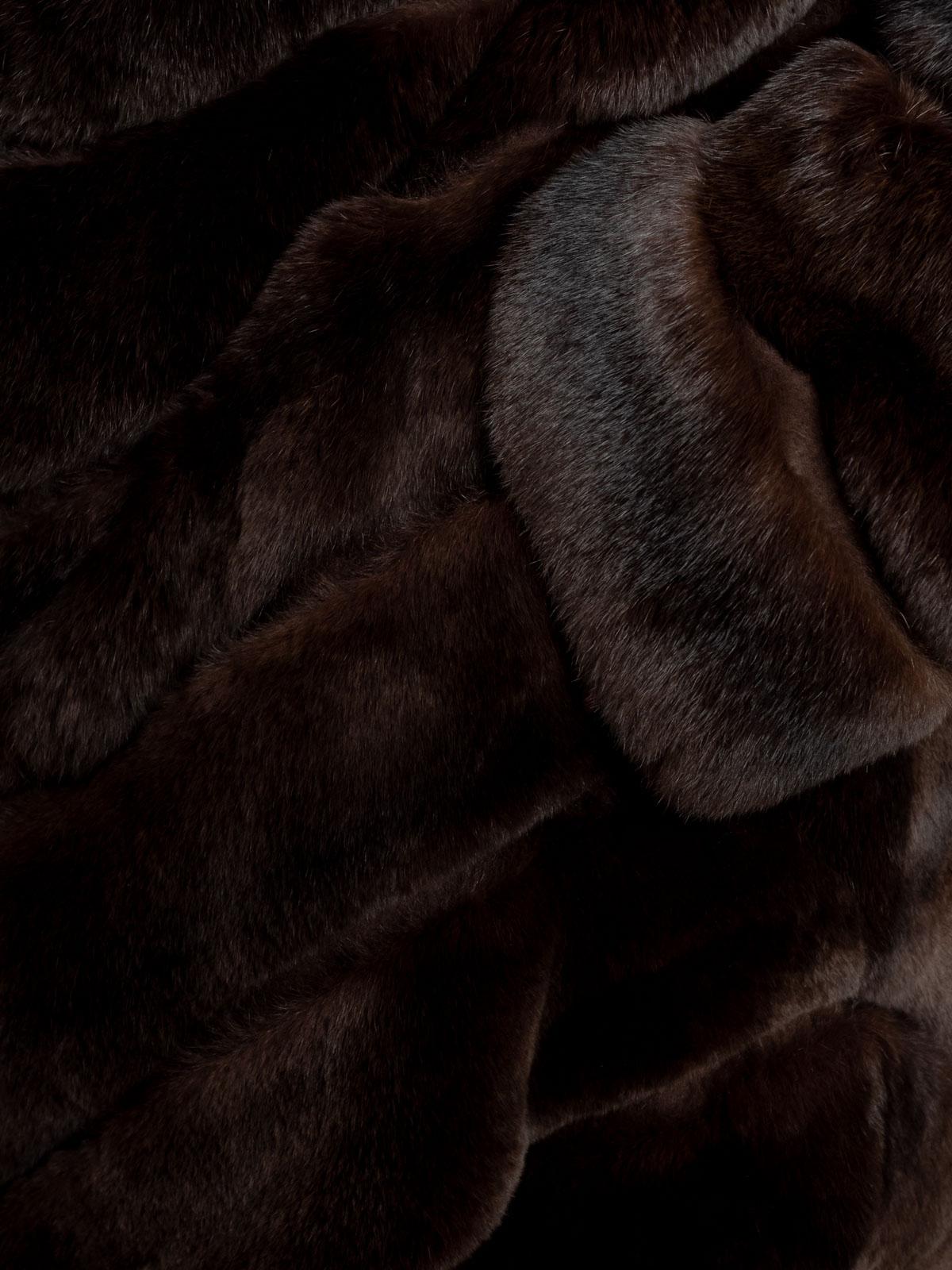 Шуба из меха кролика Меха России 565