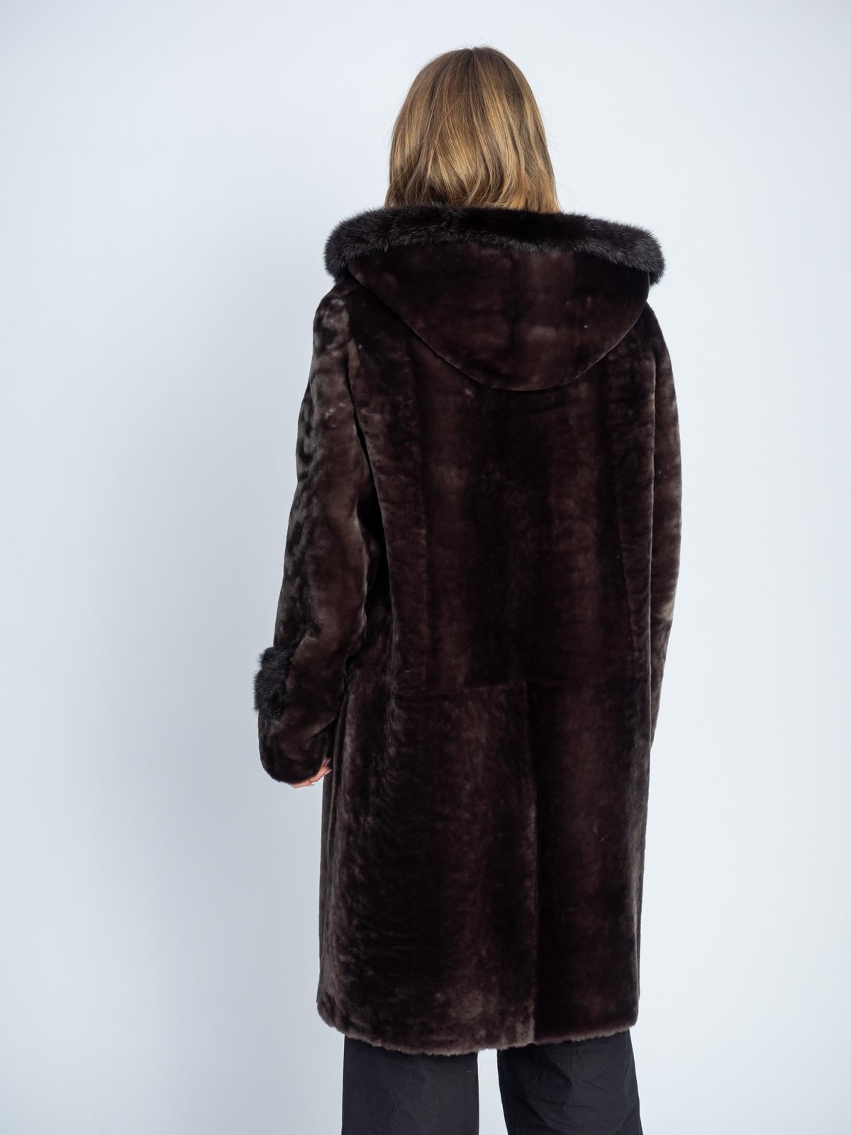 Шуба женская из меха овчины Bagira Queen M-223