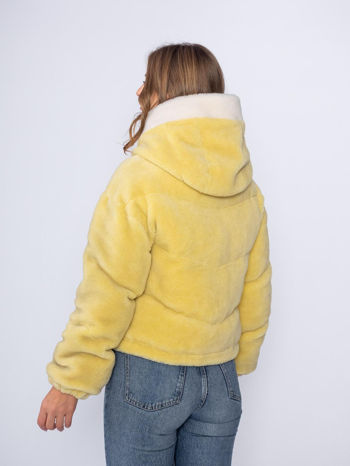 Пуховик из натуральной шерсти Adelina Fur Collection И-35