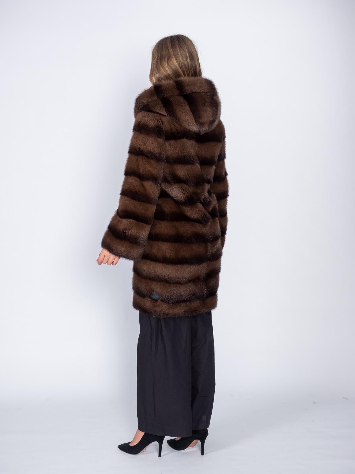 Шуба норковая с капюшоном Меха России 376-34