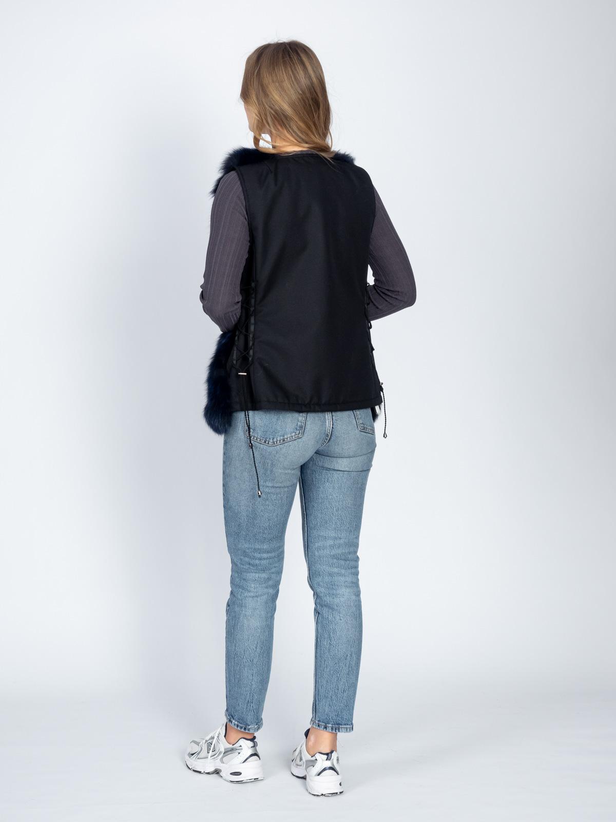 Жилет женский из текстиля и меха песца Меха России 49