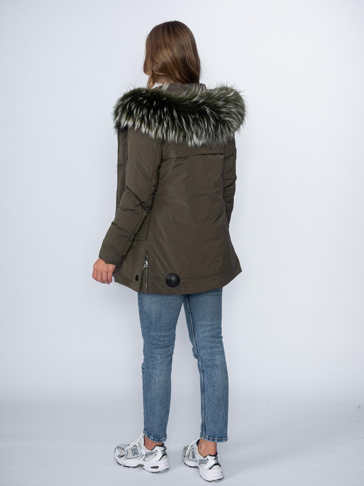 Пуховик женский 829
