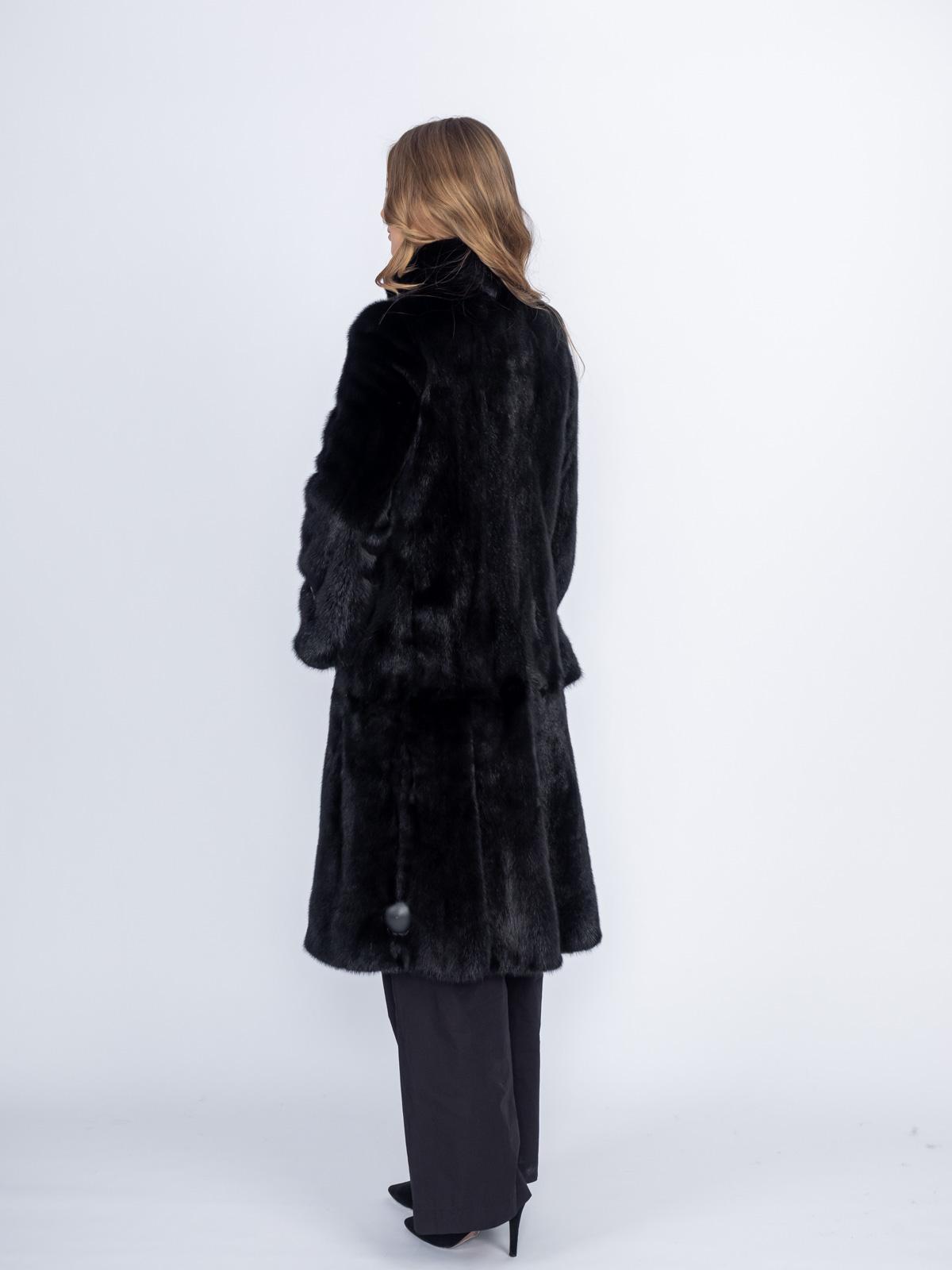 Шуба из меха норки Классика Гаде