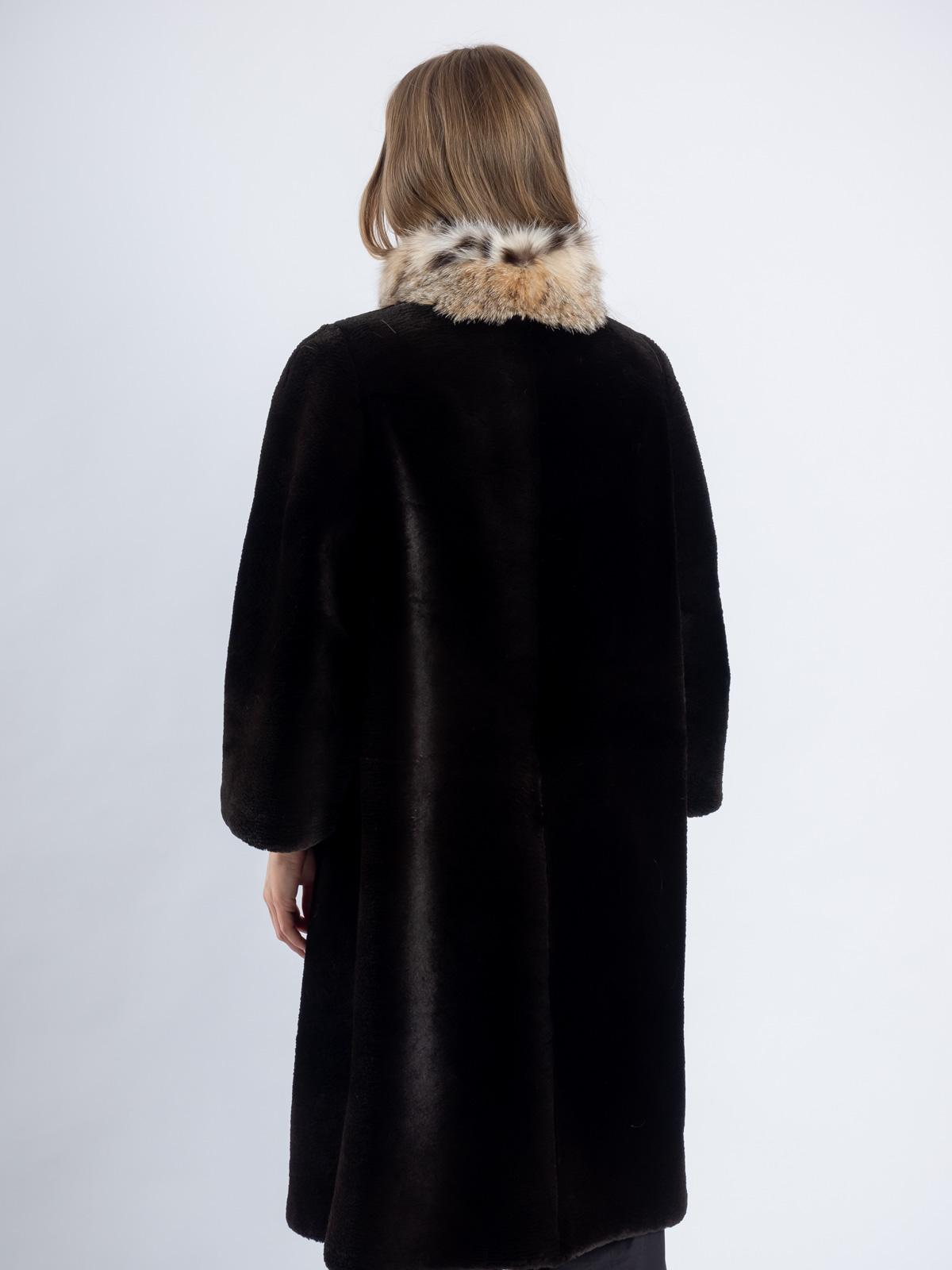 Шуба женская из меха Меха России 498