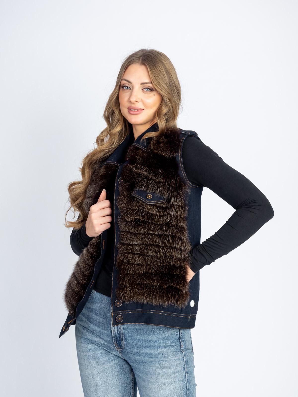 Жилет женский из текстиля и меха песца Р.О.М.А. Жилет 1