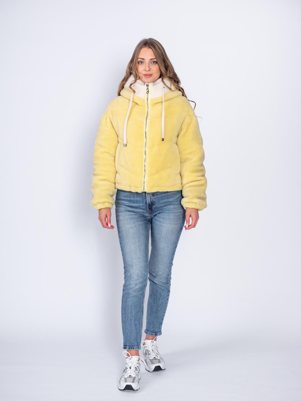 Пуховик из натуральной шерсти Adelina Fur Collection И-35