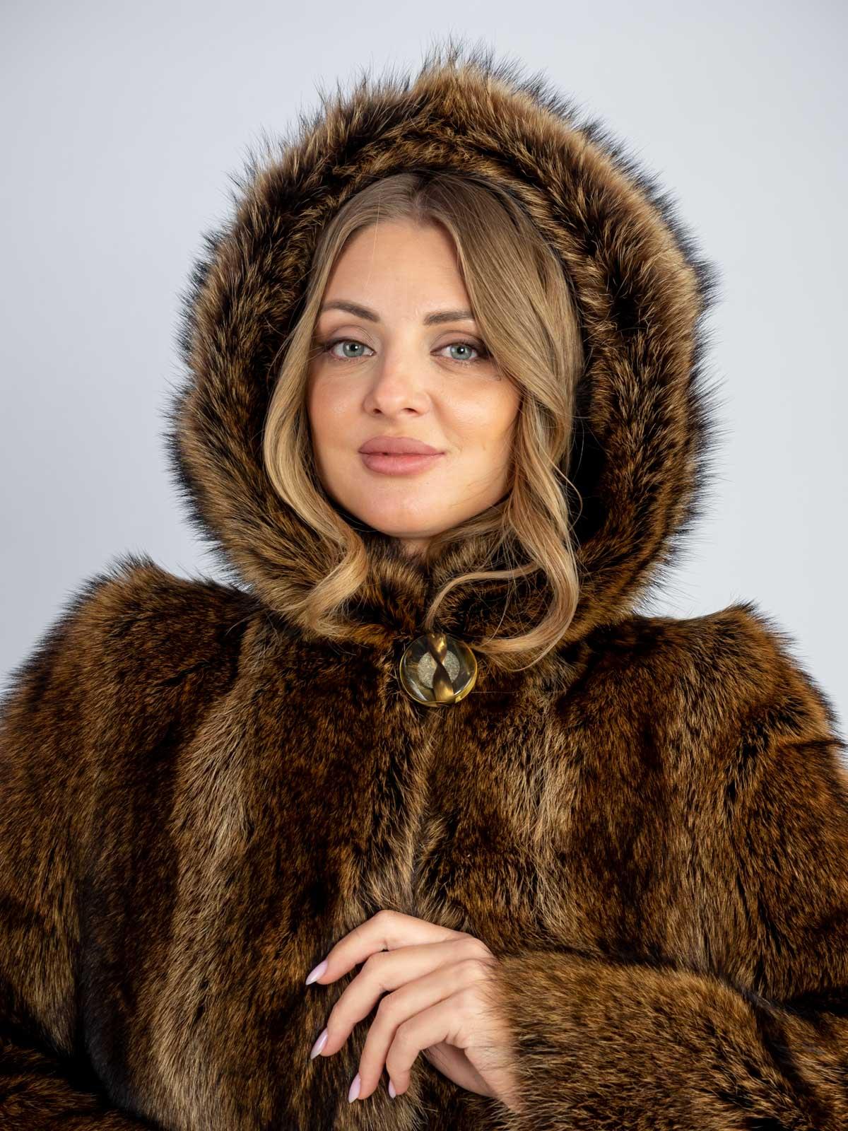 Шуба женская из меха енота Меха России 288-к 