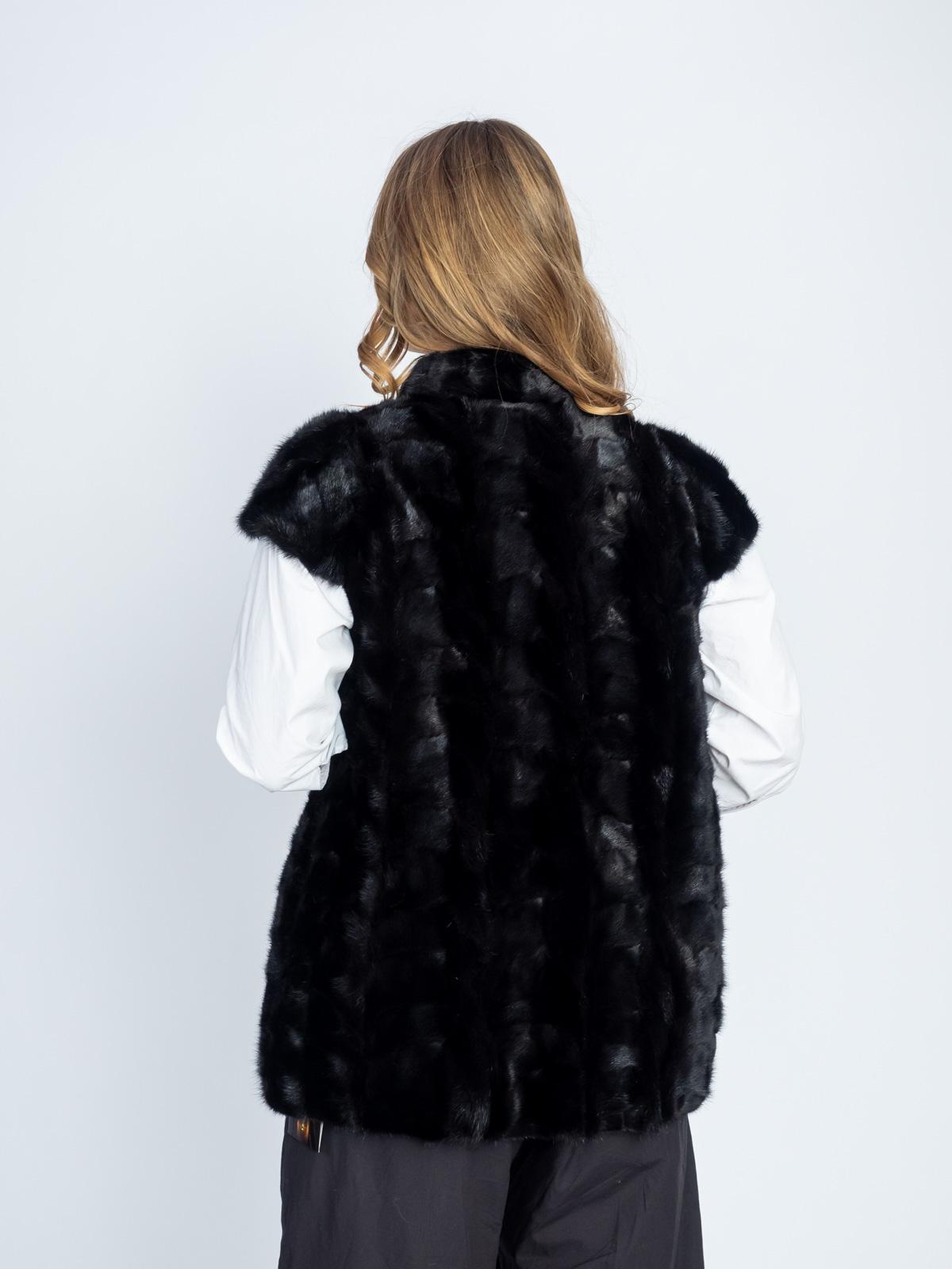 Жилет женский из меха норки Империя Меха