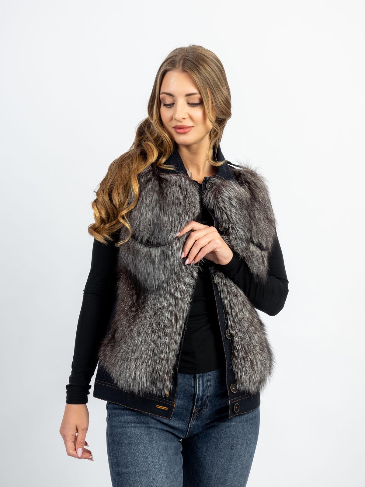 Жилет женский из текстиля и меха лисицы 