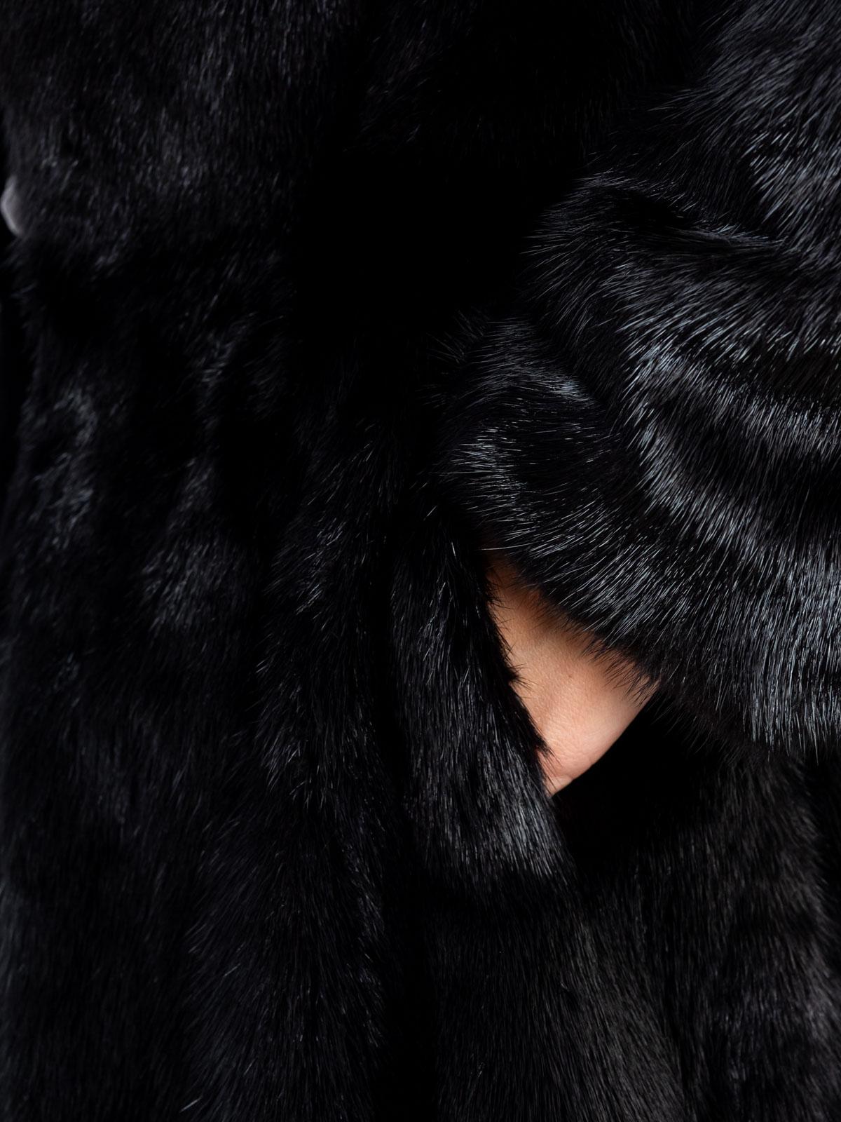 Шуба женская из меха норки Классика Френч пластины