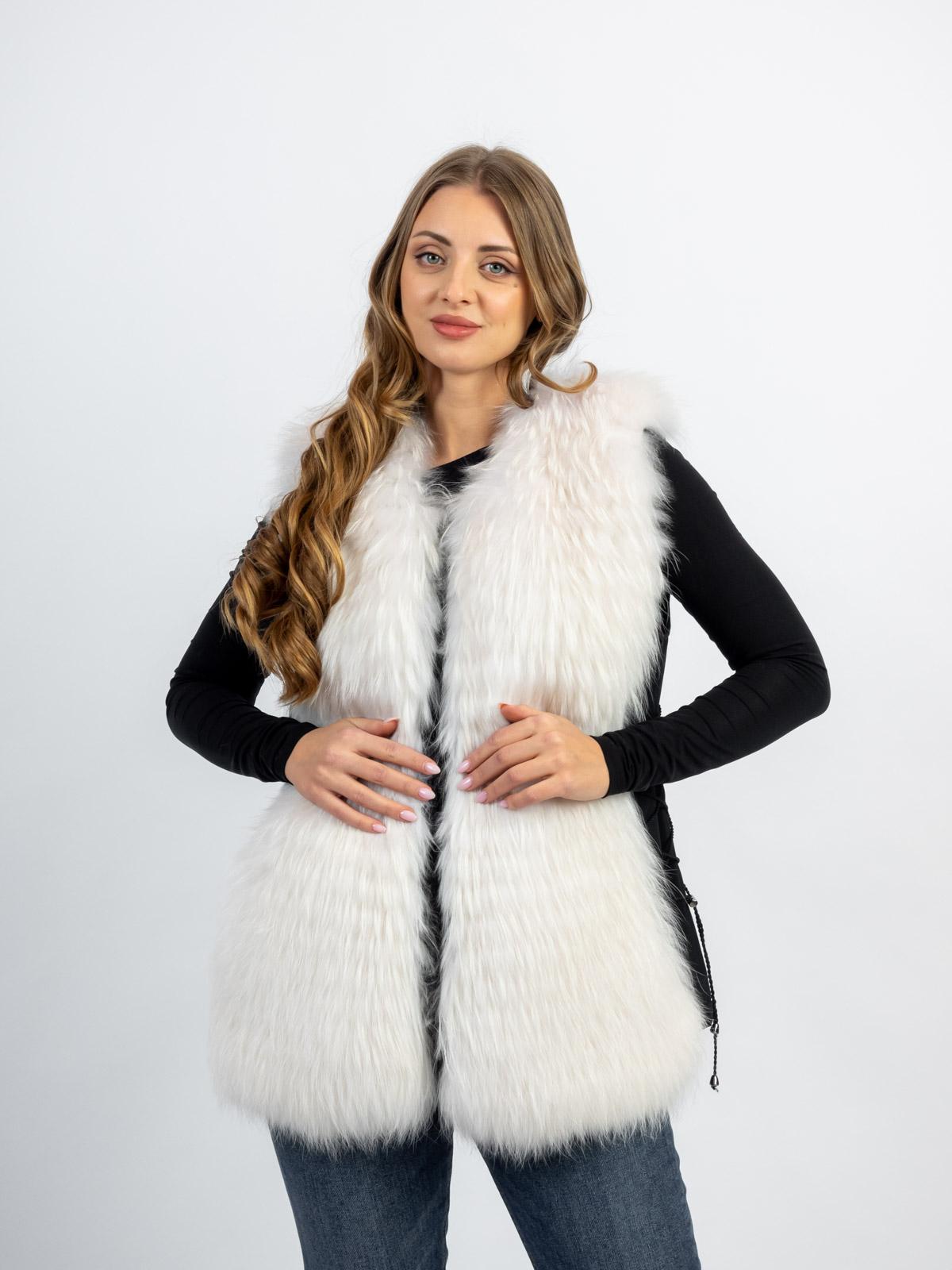 Жилет женский из текстиля и меха енота Меха России 49