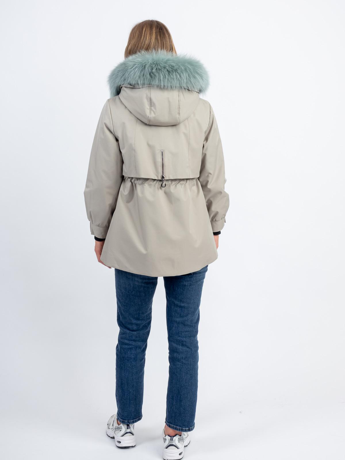 Парка Мягкое золото Р027