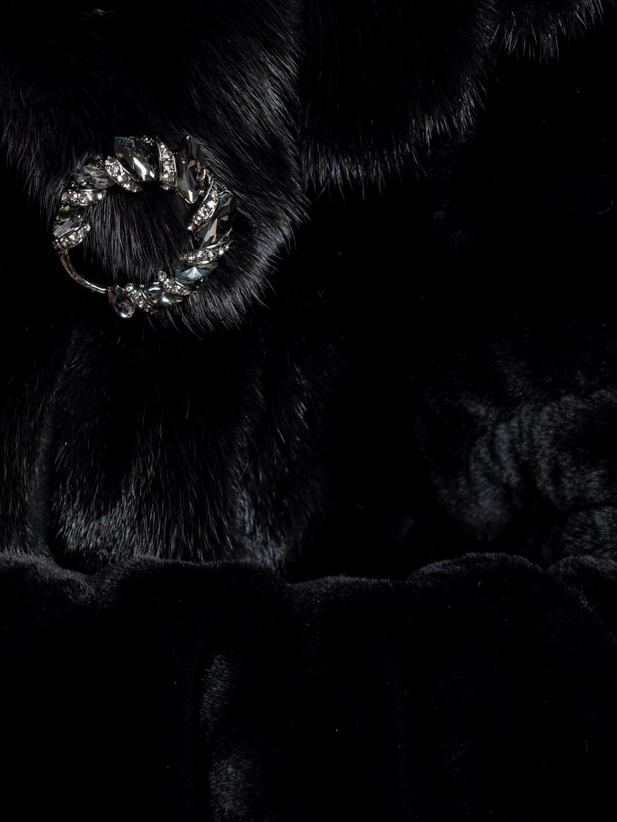 Шуба женская из меха овчины МиРель 724-М