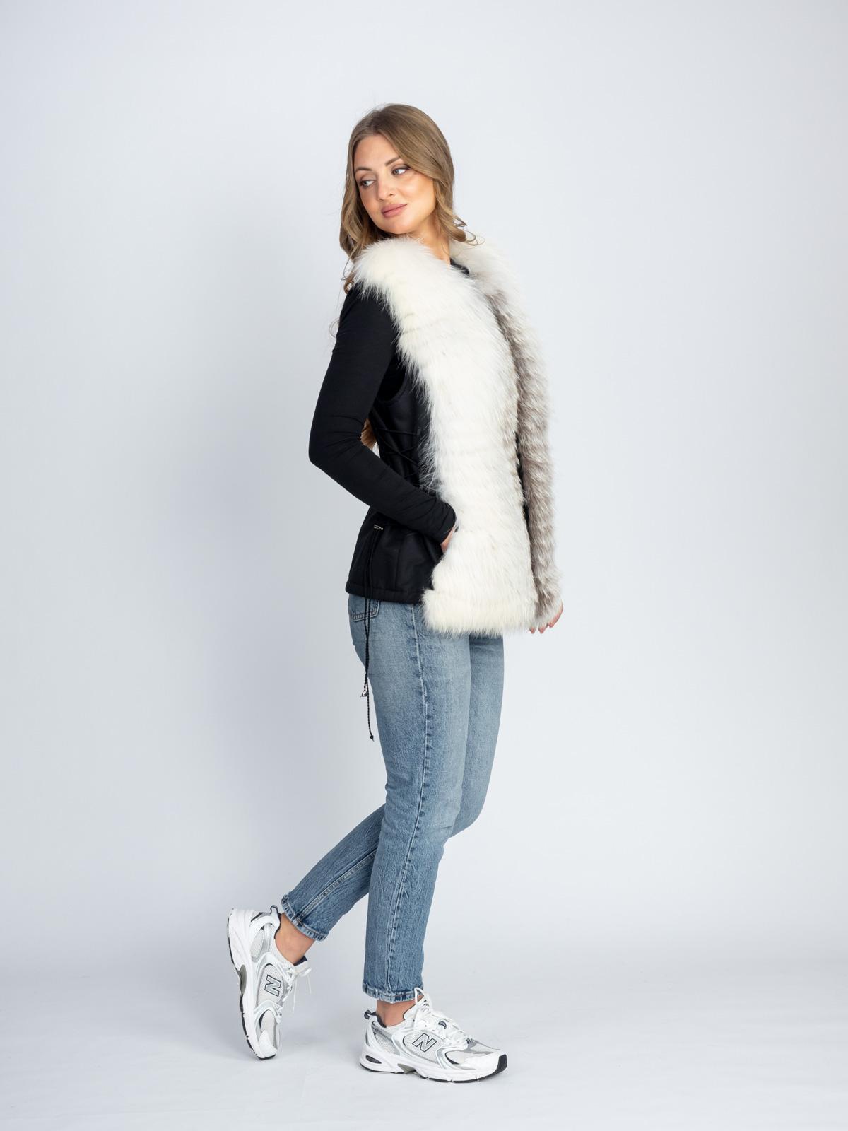 Жилет из текстиля и меха лисицы Меха России 49