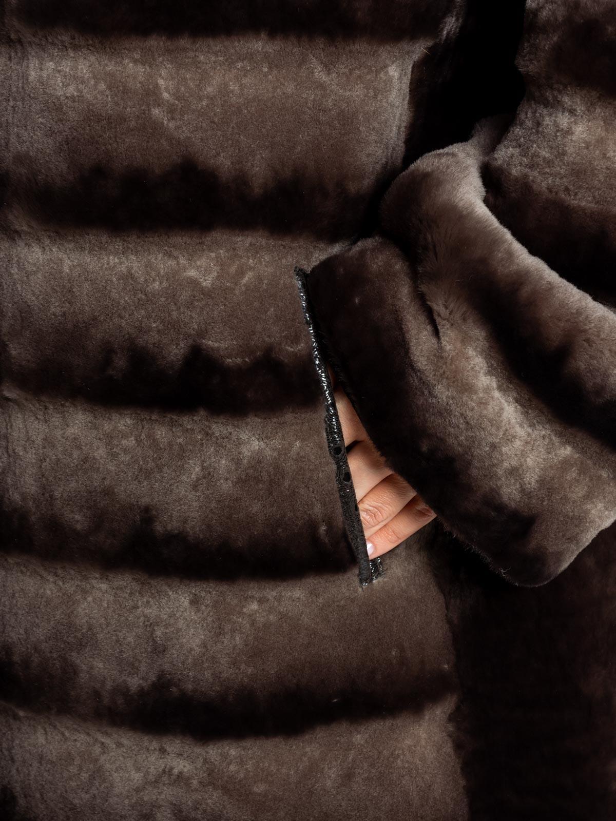 Шуба женская из меха овчины Bagira Queen M-230