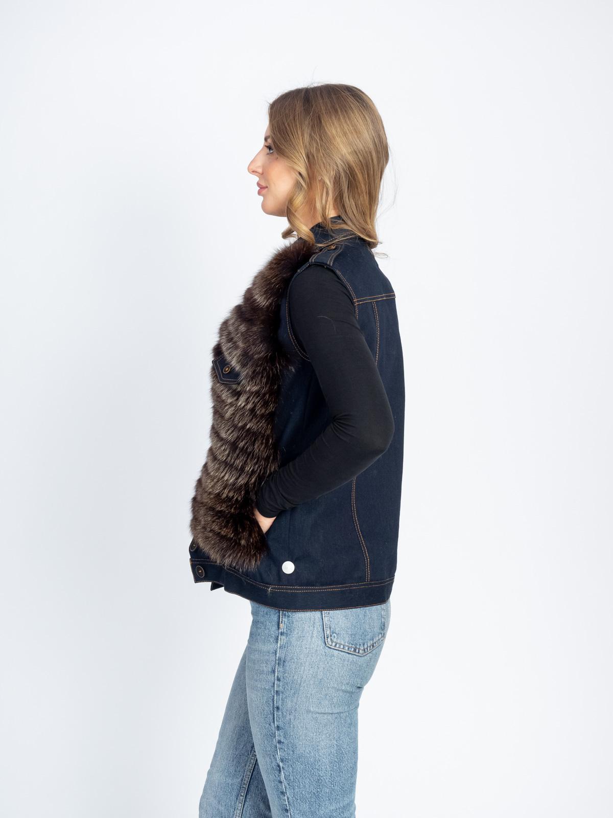 Жилет женский из текстиля и меха песца Р.О.М.А. Жилет 1