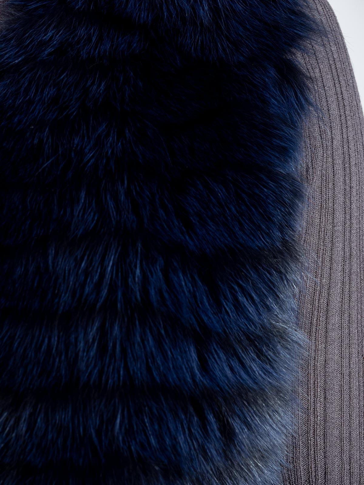 Жилет женский из текстиля и меха песца Меха России 49