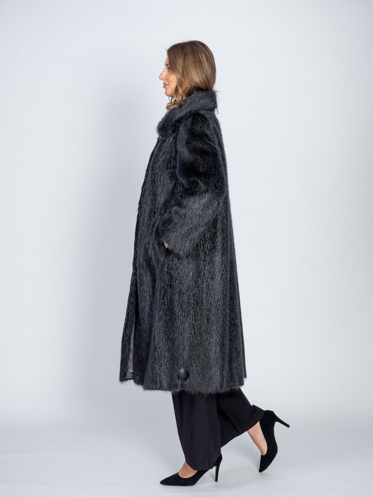 Шуба из меха нутрии женская Millennium M 2