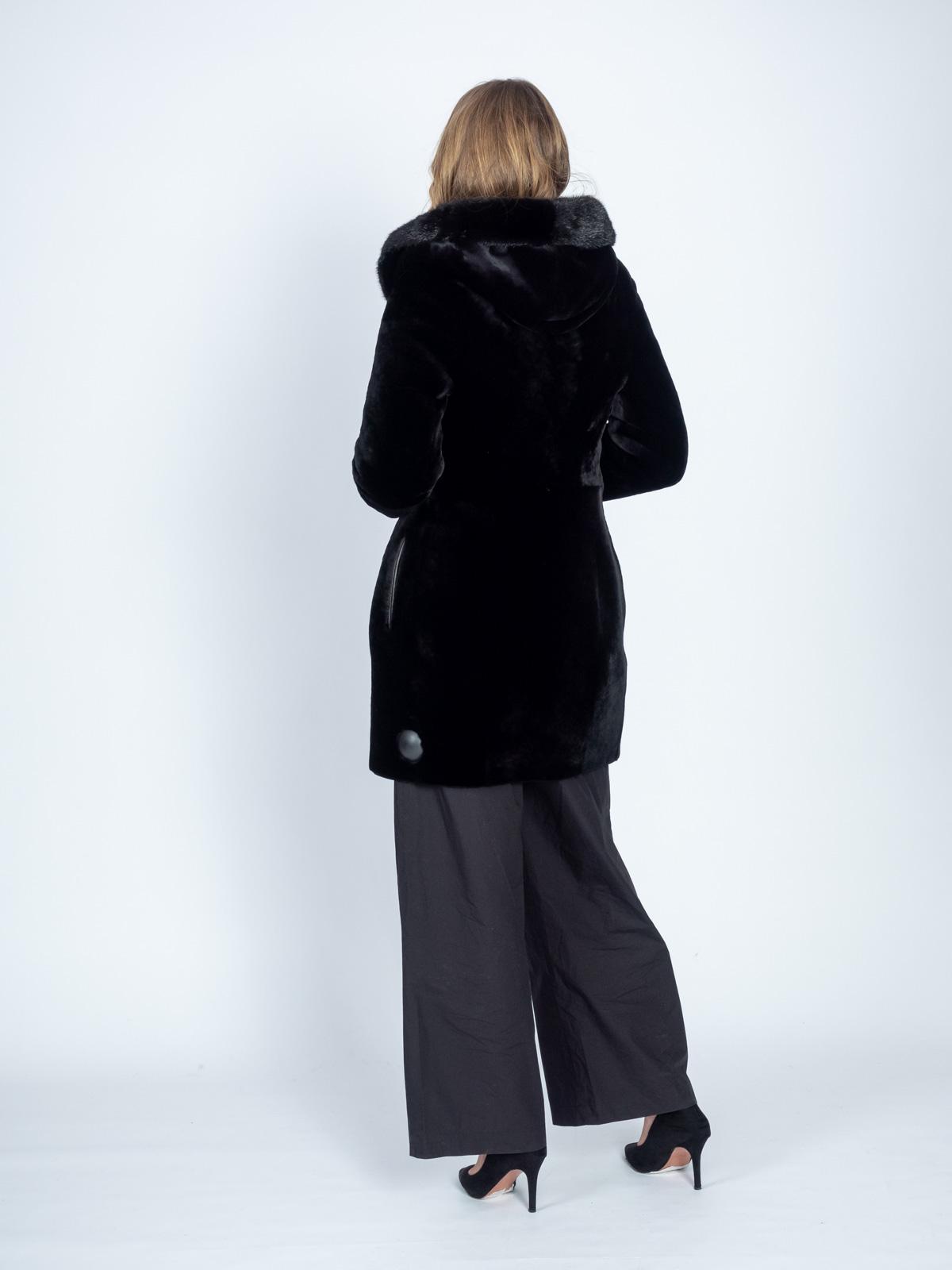 Шуба женская из меха овчины DF DANIEL FURS H-47