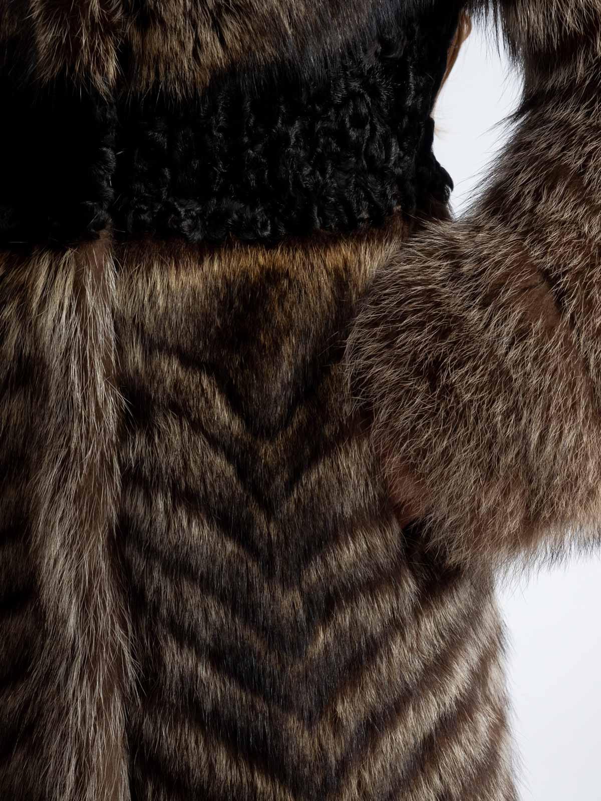 Шуба женская из меха енота Отрада 488-Д-Е