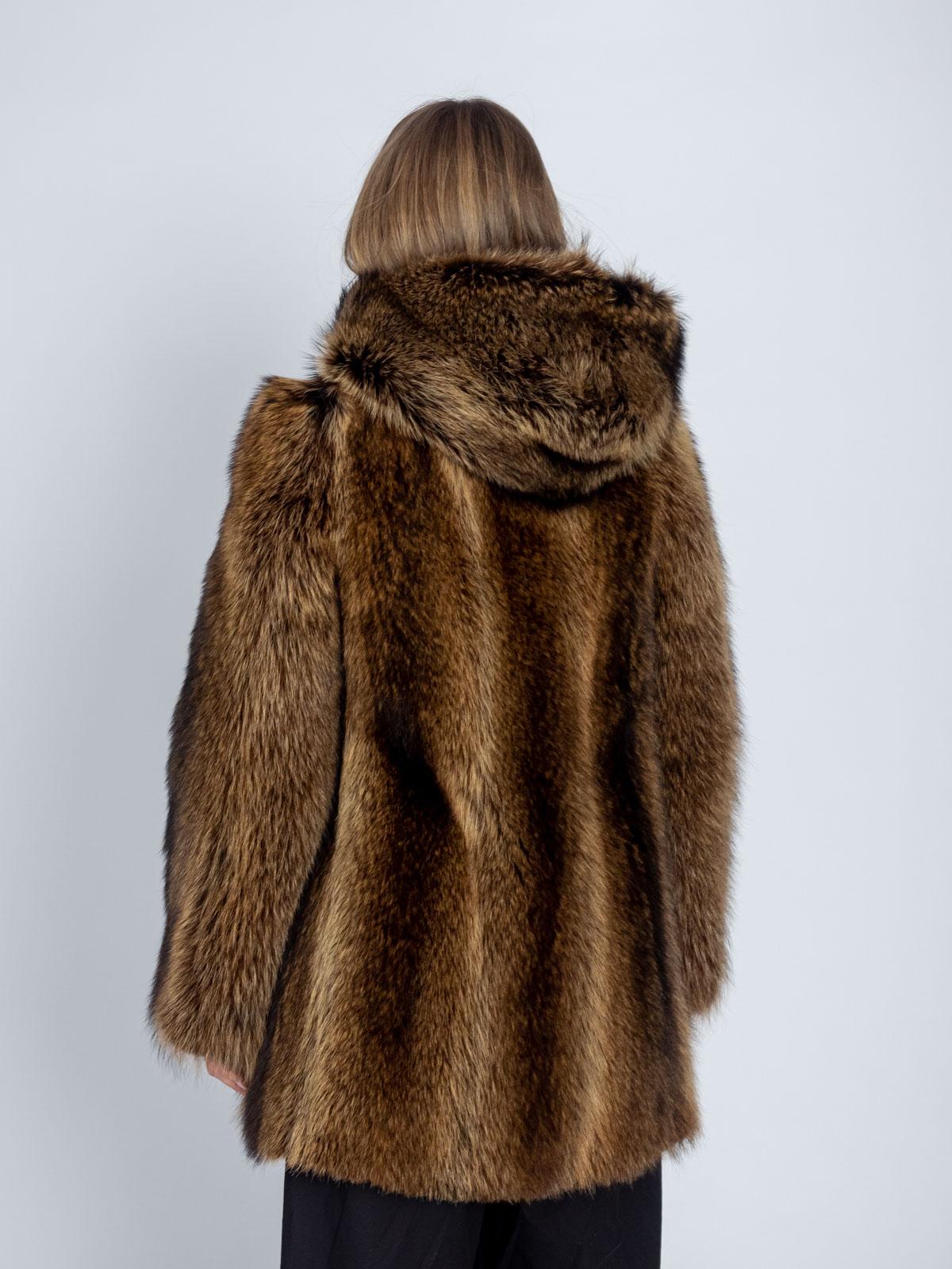 Шуба женская из меха енота Меха России 288-к 