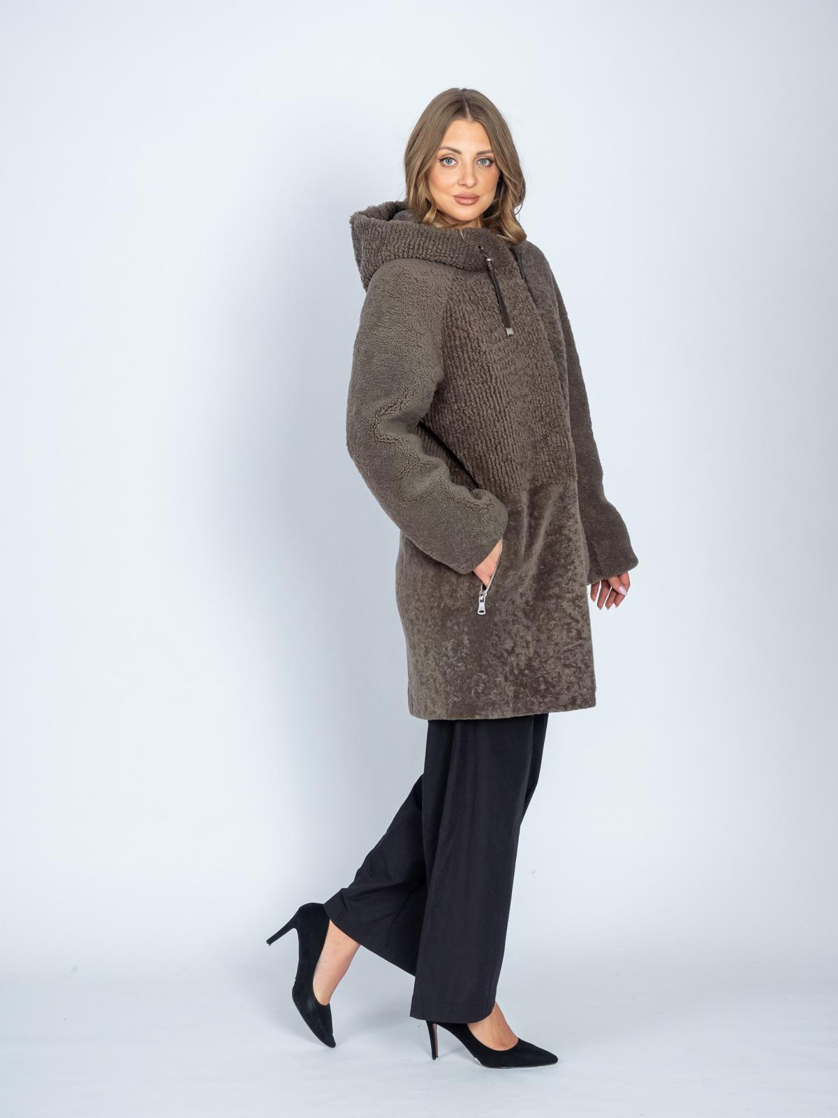 Шуба женская из меха овчины FAVORIT T-2305