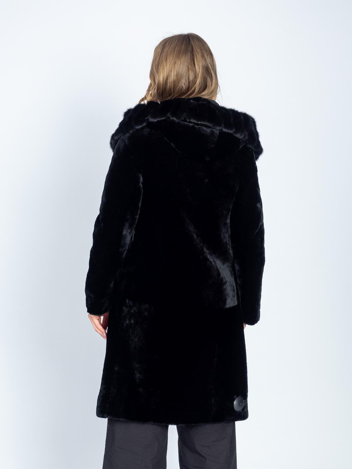 Шуба женская из меха овчины МиРель 724-М