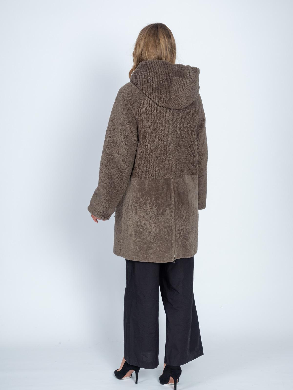 Шуба женская из меха овчины FAVORIT T-2305