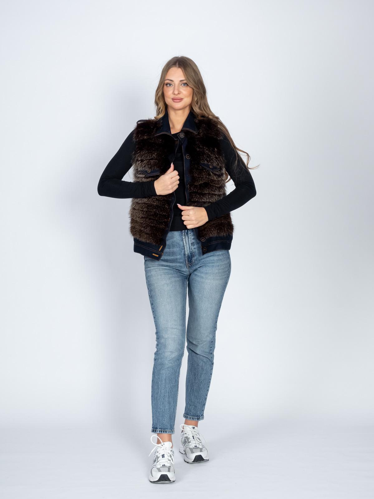 Жилет женский из текстиля и меха песца Р.О.М.А. Жилет 1